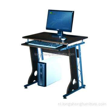 compacte pc-tafel in combinatie met metalen pootframe